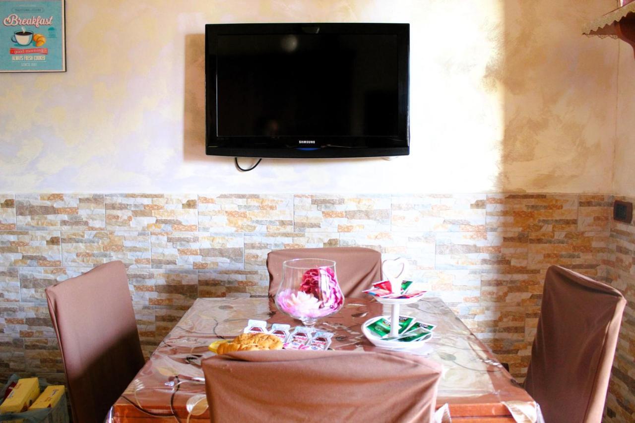 Pulcinella Home 2 เนเปิลส์ ภายนอก รูปภาพ